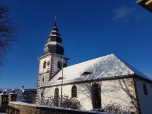 Kirche im Winter